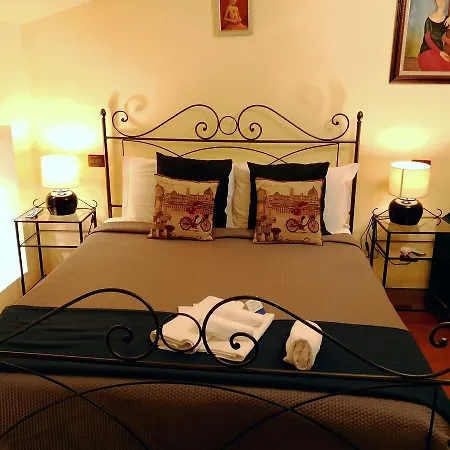 Window To The Tower Bed & Breakfast Pisa