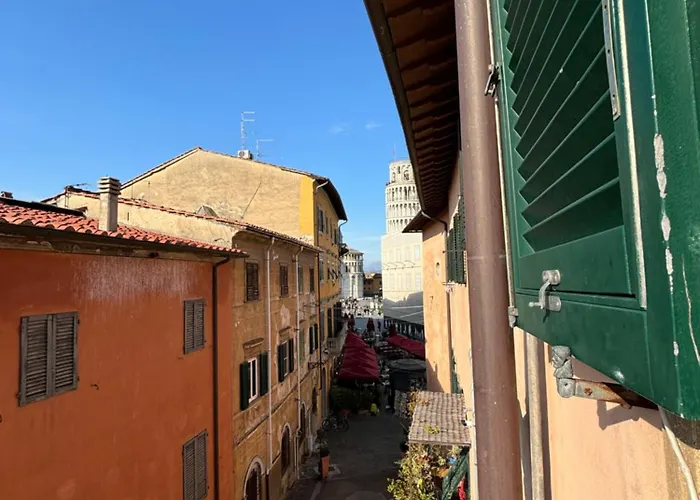 Bed & Breakfast Window To The Tower Pisa