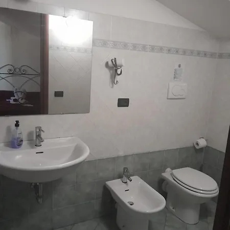 Window To The Tower 3* بيزا