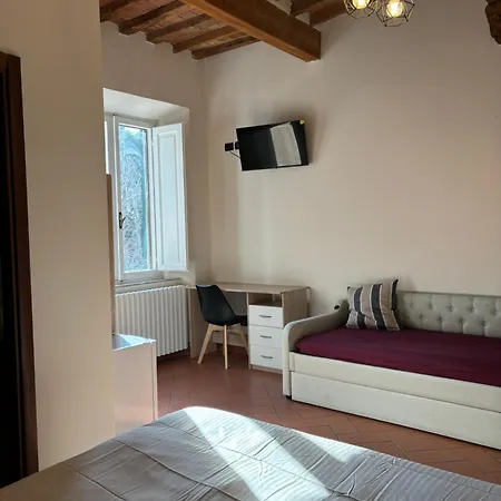 Window To The Tower فندق مبيت وإفطار