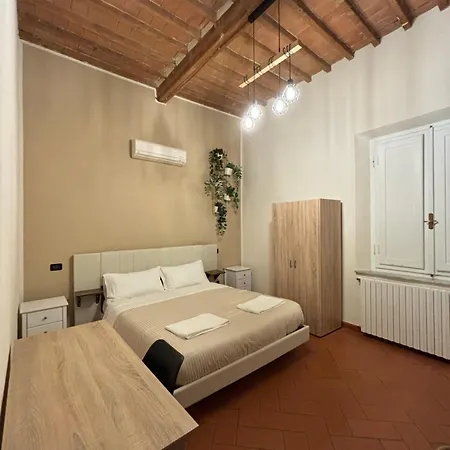 Window To The Tower فندق مبيت وإفطار