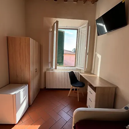 Window To The Tower 3*