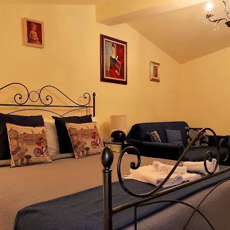 Window To The Tower 3* بيزا