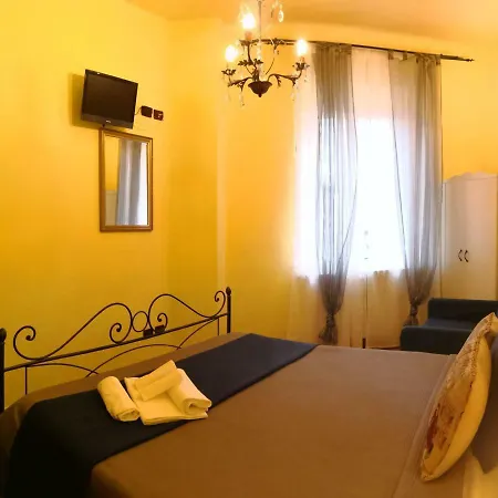 فندق مبيت وإفطار Window To The Tower