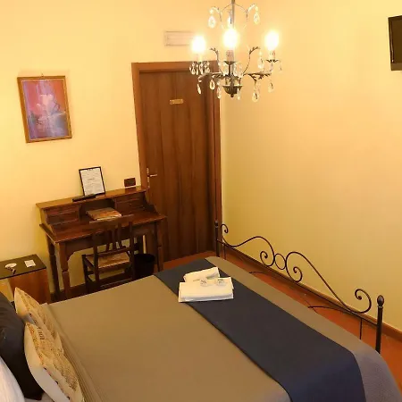 Window To The Tower Bed & Breakfast 3*
