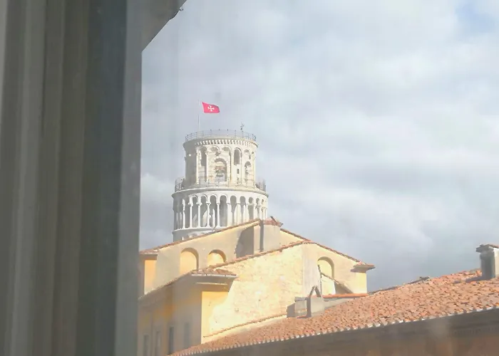 Alojamento de Acomodação e Pequeno-almoço Window To The Tower